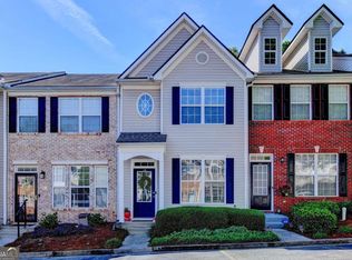1364 Penhurst Dr, Lawrenceville, GA 30043