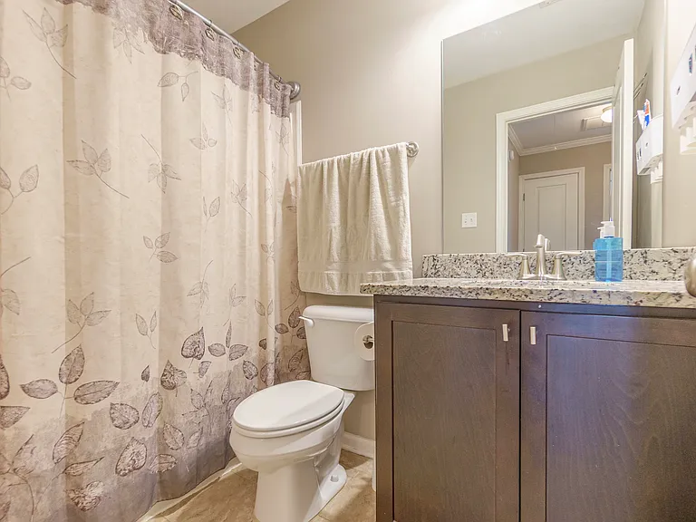 13435 Lapstone Ln — Photo 36