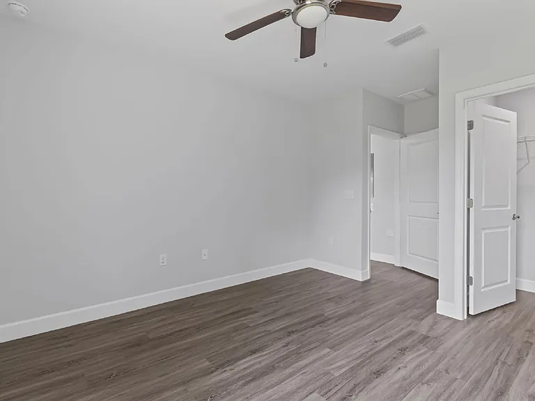 2224 Hilton St — Photo 16