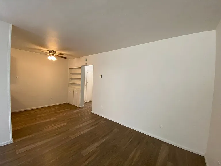4609 Bancroft — Photo 3