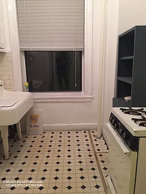 Rented by Alexiou Realty | media 12