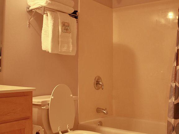 5th image of 10343 E Co Hwy #30A-B202