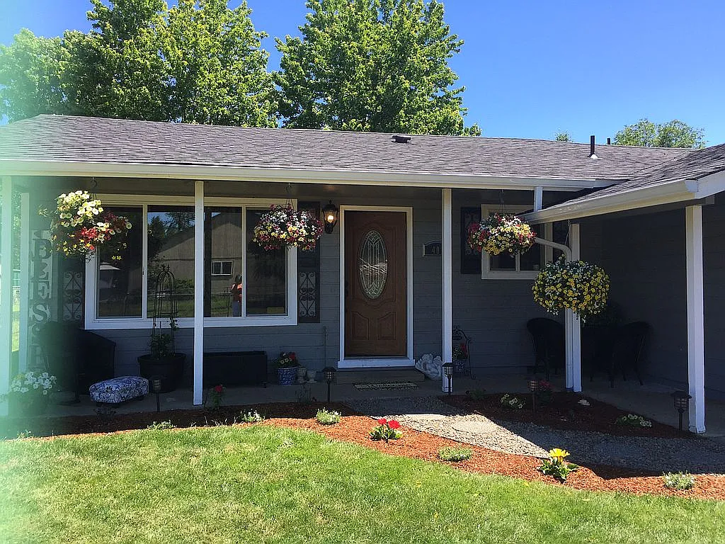 401 18th Ave photo 1