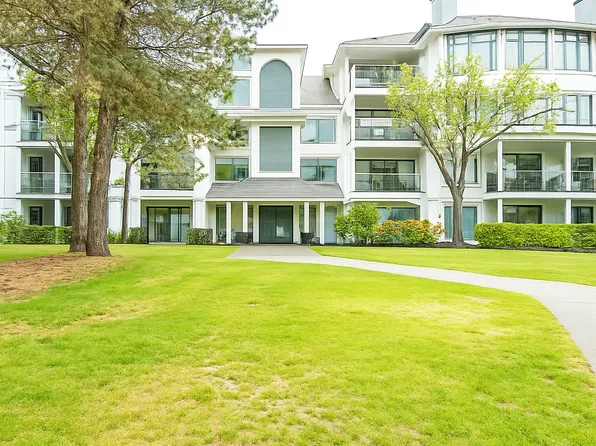 7025 Stride Ave #205B, Burnaby, BC V3N 4Y1