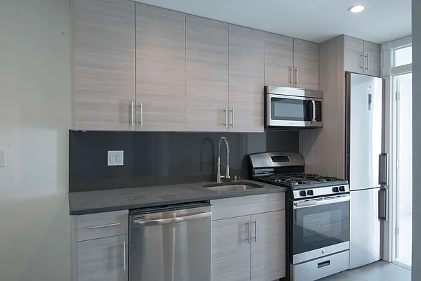 Rented by AD Real Estate Investors | media 36