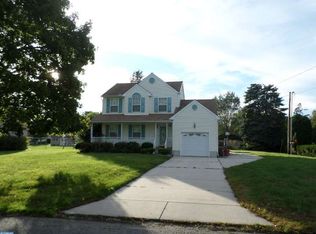 192 Redcrest St, Vineland, NJ 08361