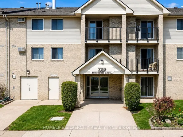 733 Deveron Cres #303, London, ON N5Z 4X7
