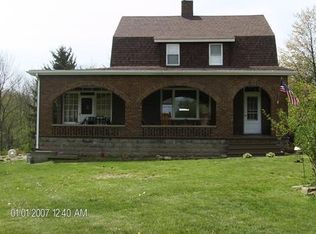 2111 Darlington Rd, Beaver Falls, PA 15010