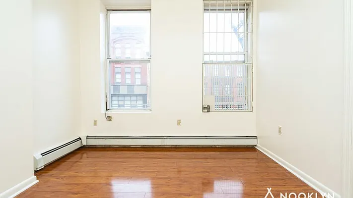 Rented by Nooklyn NYC LLC | media 7