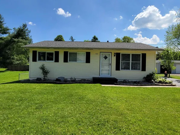 522 Walnut St, Flushing, MI 48433