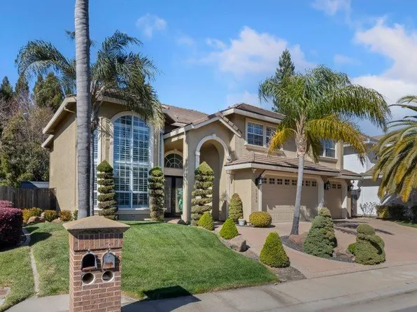 9686 Swan Lake Dr, Granite Bay, CA 95746