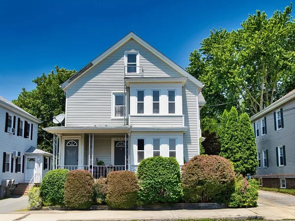 654 Woodman St, Fall River, MA 02724