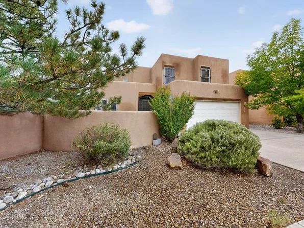 6200 Chenoa Rd NW, Albuquerque, NM 87120