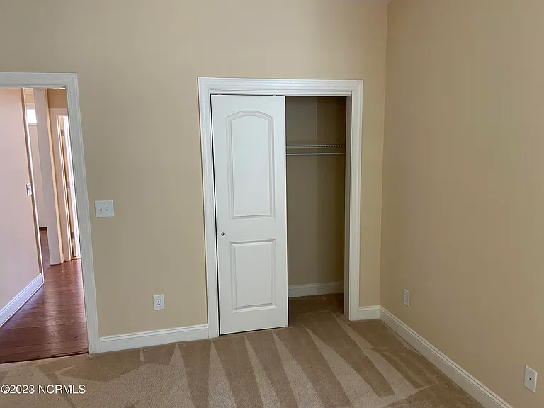 1113 Evangeline Dr — Photo 18