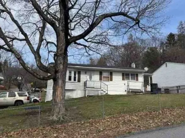 318 Thurston St, Clarks Summit, PA 18411