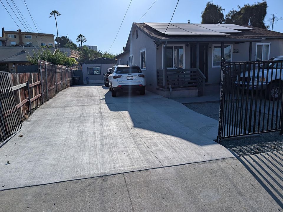 1st image of 2036 S 42nd St