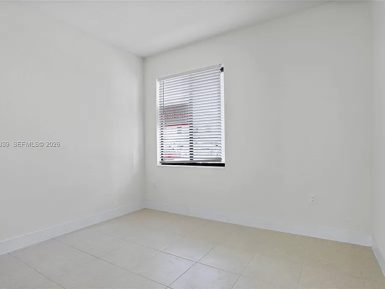 8001 NW 41st St #F-106 — Photo 14