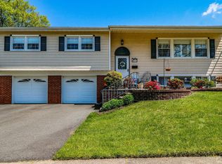21 Ohara St, Edison, NJ 08837