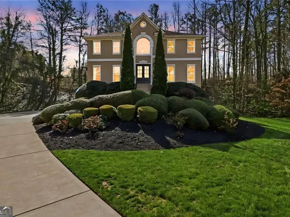 3566 Hawfinch Ct NE, Roswell, GA 30075