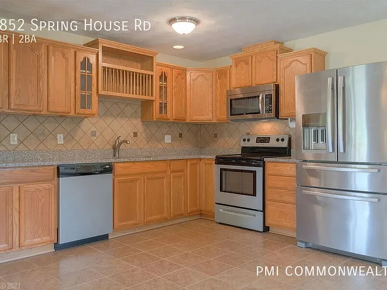 2852 Spring House Rd — Photo 2