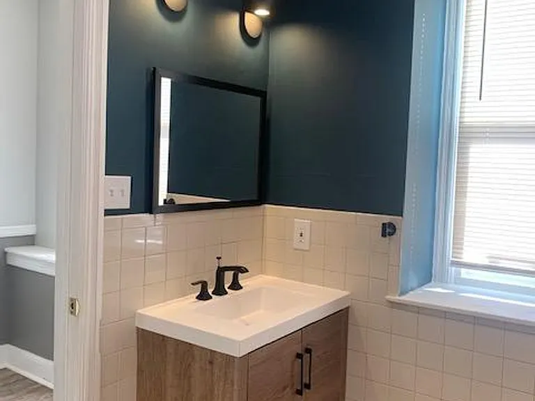 434 Chambers Ave #2 — Photo 17