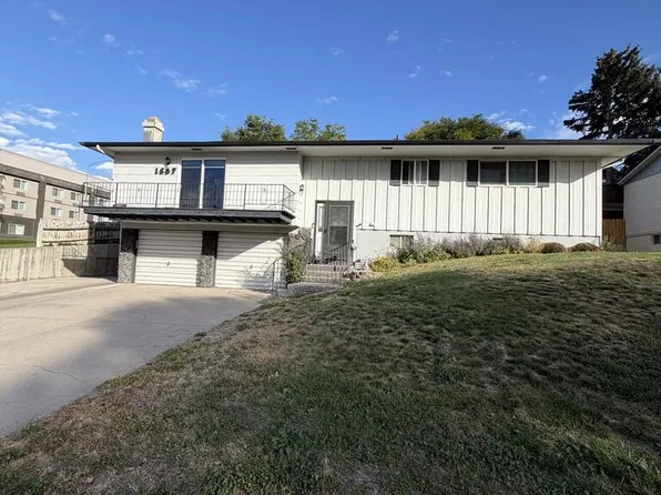 1607 S Fairway Dr, Pocatello, ID 83201