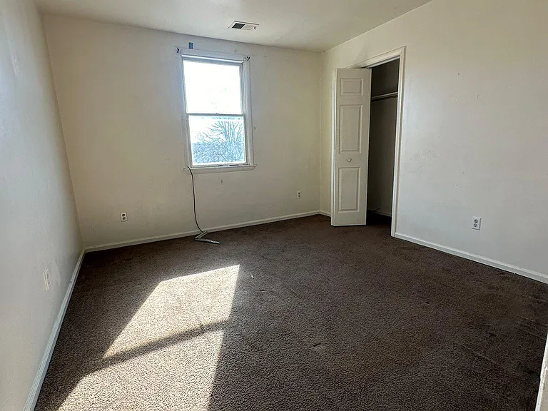 219 N Broom St #3 — Photo 6