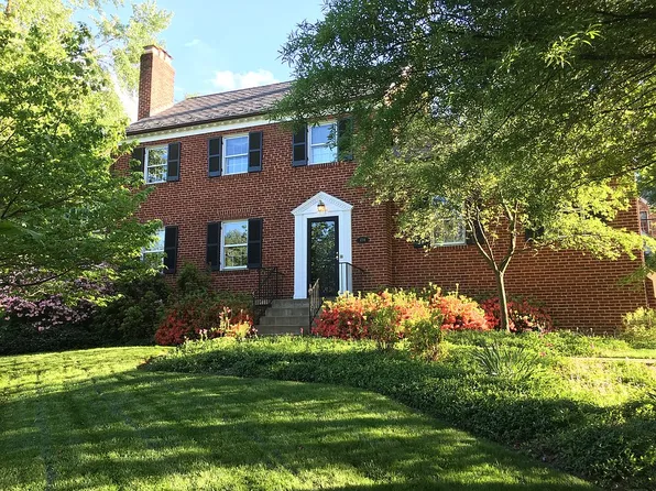 4706 Broad Brook Dr, Bethesda, MD 20814