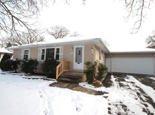 11433 Palm St NW, Coon Rapids, MN 55448