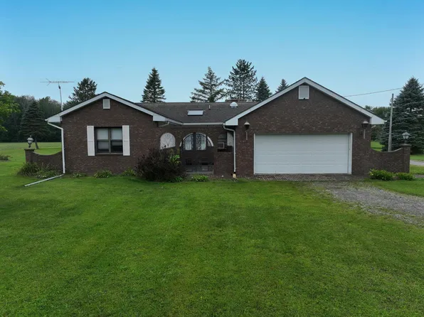 7261 Middle Rd, Hope, MI 48628