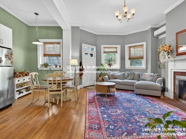 9 Regent Cir APT 1, Brookline, MA 02445