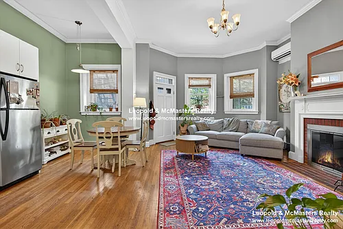 9 Regent Cir #1 Photo 1