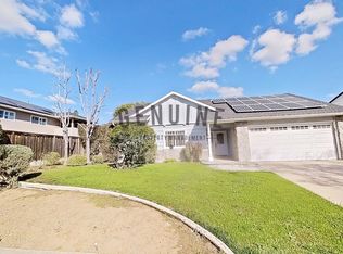 313 Buttonwood Dr, Brea, CA 92821