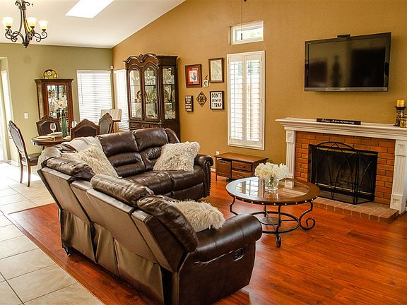 3rd image of 5266 Silkwood Dr