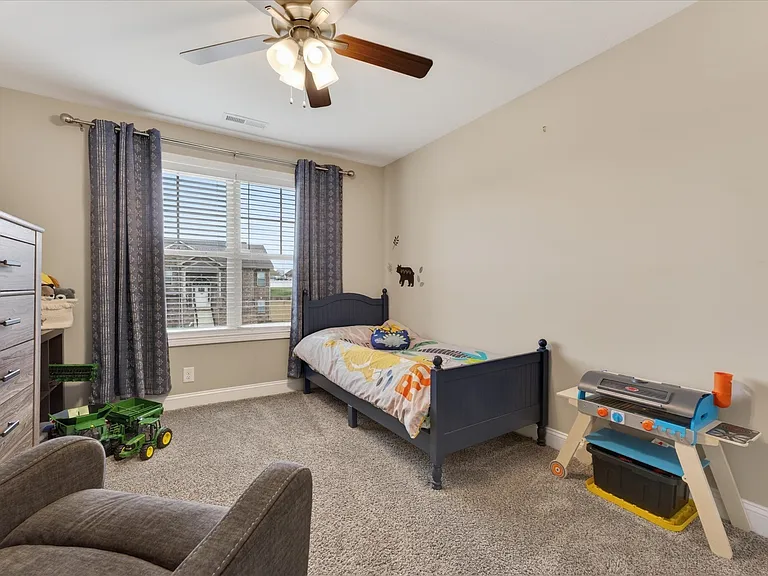 2361 Bridgeport Way — Photo 29
