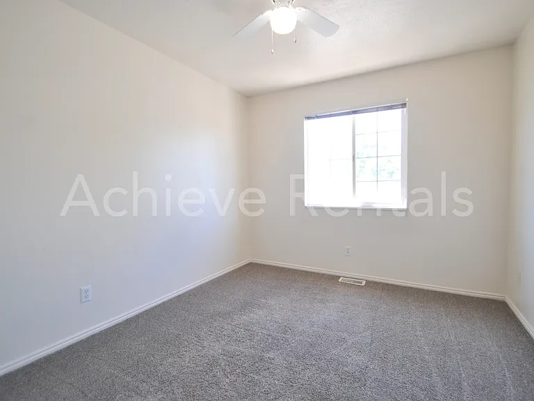 91 Penny Ln — Photo 8