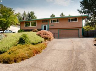 9960 SE 99th Ct, Happy Valley, OR 97086