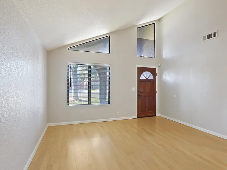14538 Chickasaw Way — Photo 6