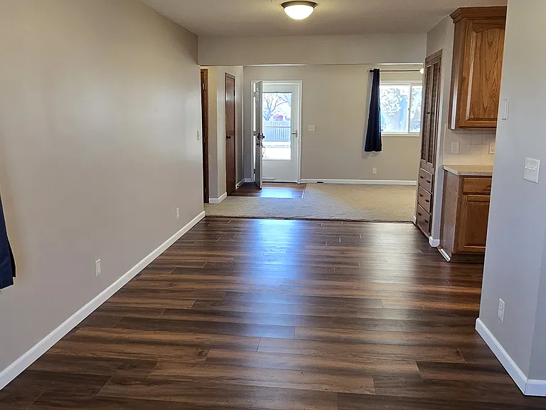 4520 S Washington Ave — Photo 7