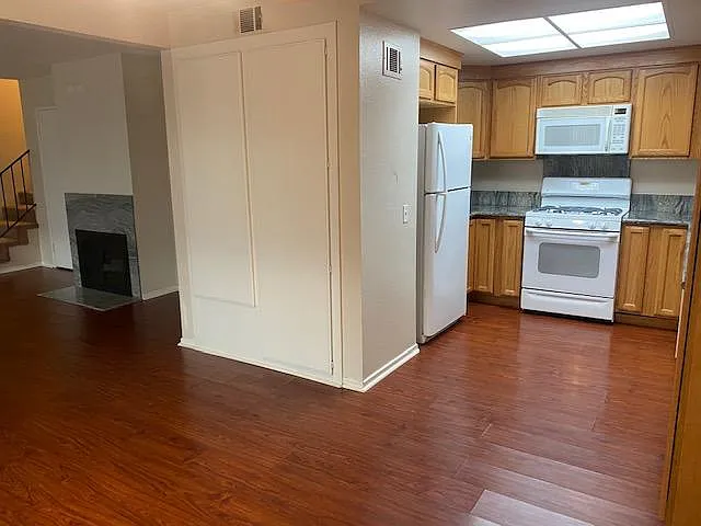 516 Spring Rd — Photo 9