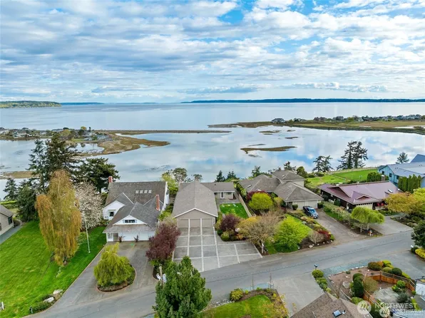 2368 Soundview Drive, Langley, WA 98260