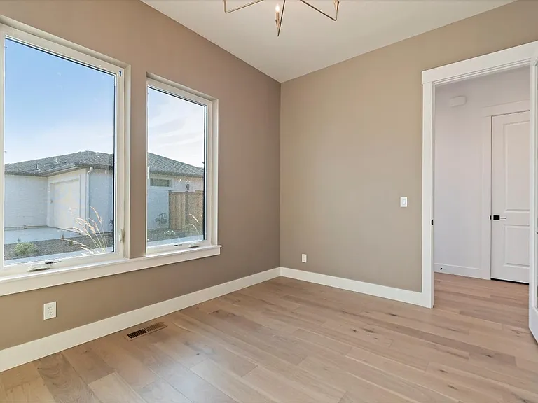 11343 W Perthshire Ln — Photo 7