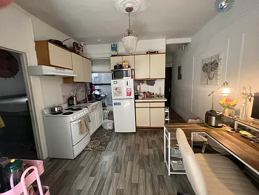 Rented by Compass | media 3