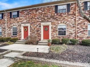 2566 Shore Line Ln, Columbus, OH 43221