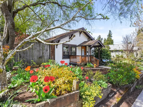 135 NE 57th Ave, Portland, OR 97213