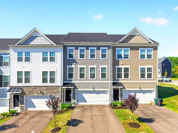649 Olivia St, Pittsburgh, PA 15205
