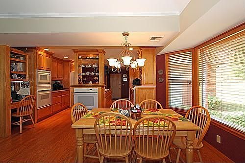 3rd image of 4619 E 119th St