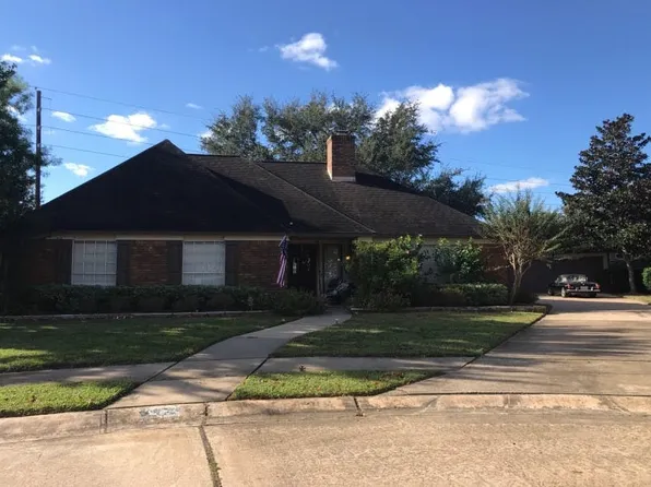 4031 Bratton St, Sugar Land, TX 77479