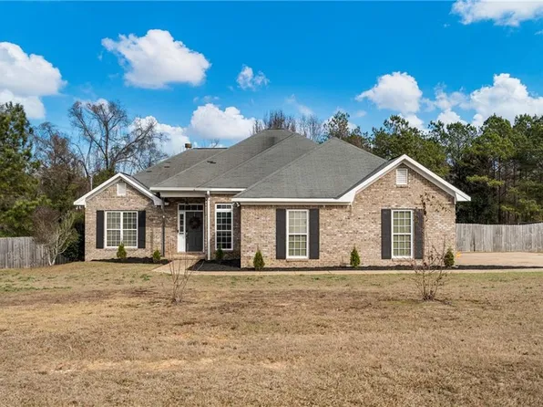 11 Lee Road 2124, Phenix City, AL 36870