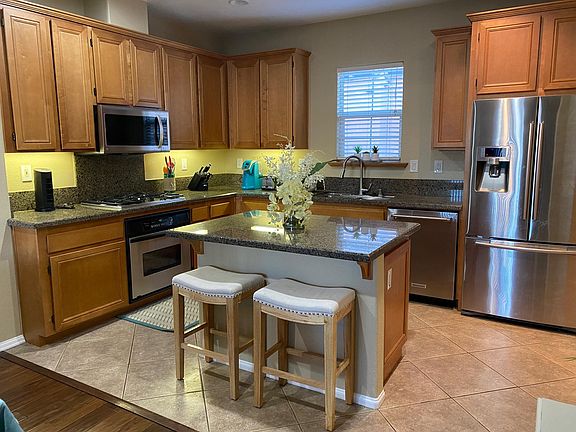 2nd image of 2648 Escala Cir
